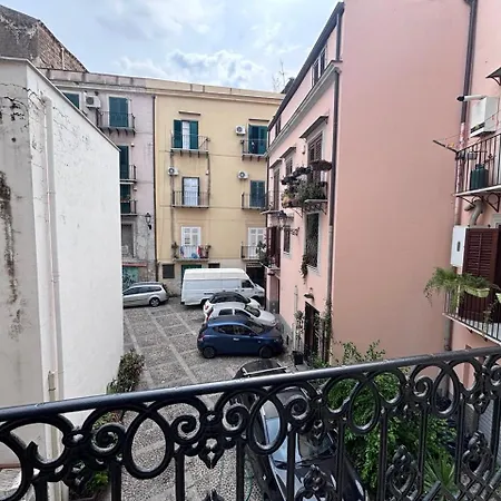 Ai Materassai דירה